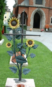 Sonnenblumenkreuz Hallein